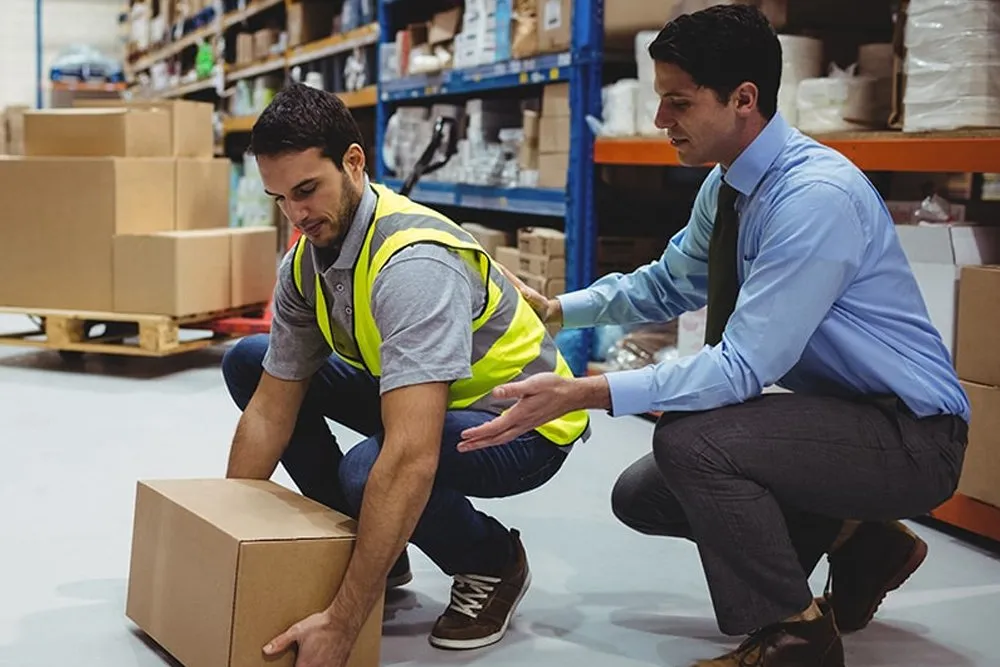 manual-handling-course-instruction-lifting-moving